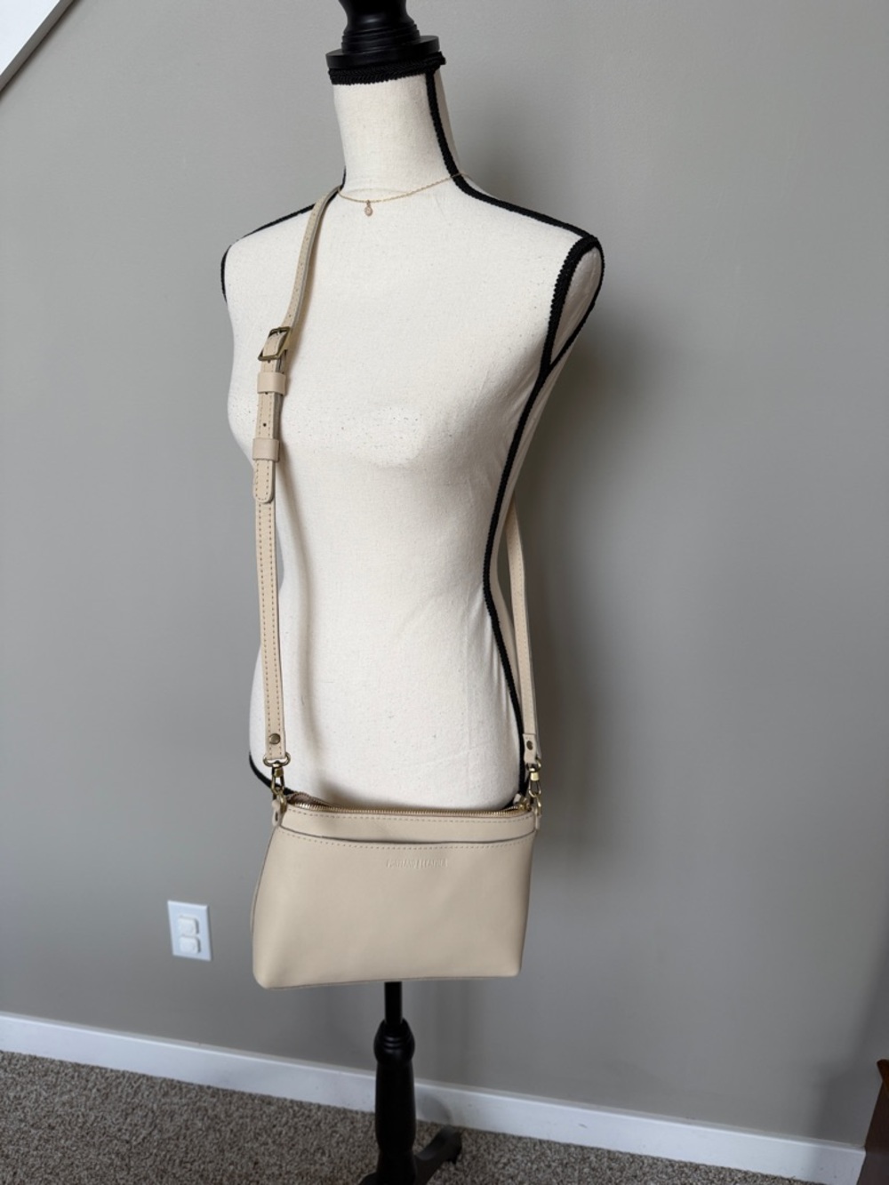 Portland Leather Beige Crossbody Bag - Women's Shoulder Purse